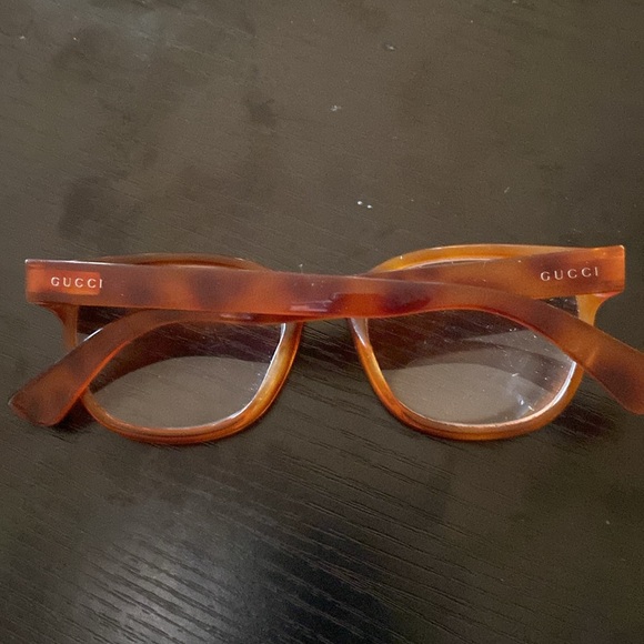 Gucci authentic eyeglass frames - Picture 2 of 5